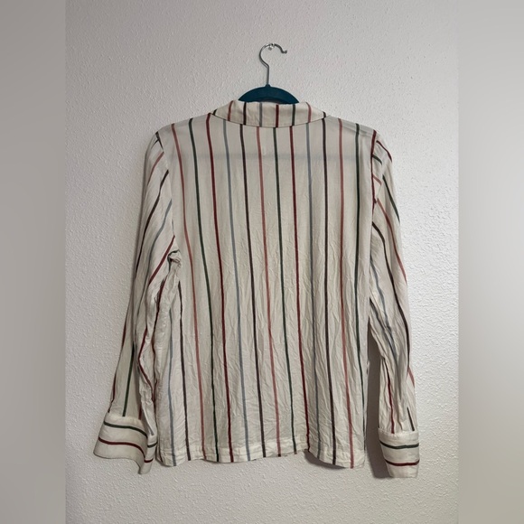 Cozy Earth Women's Soft Woven Long Sleeve Pajama Top - Picture 5 of 7